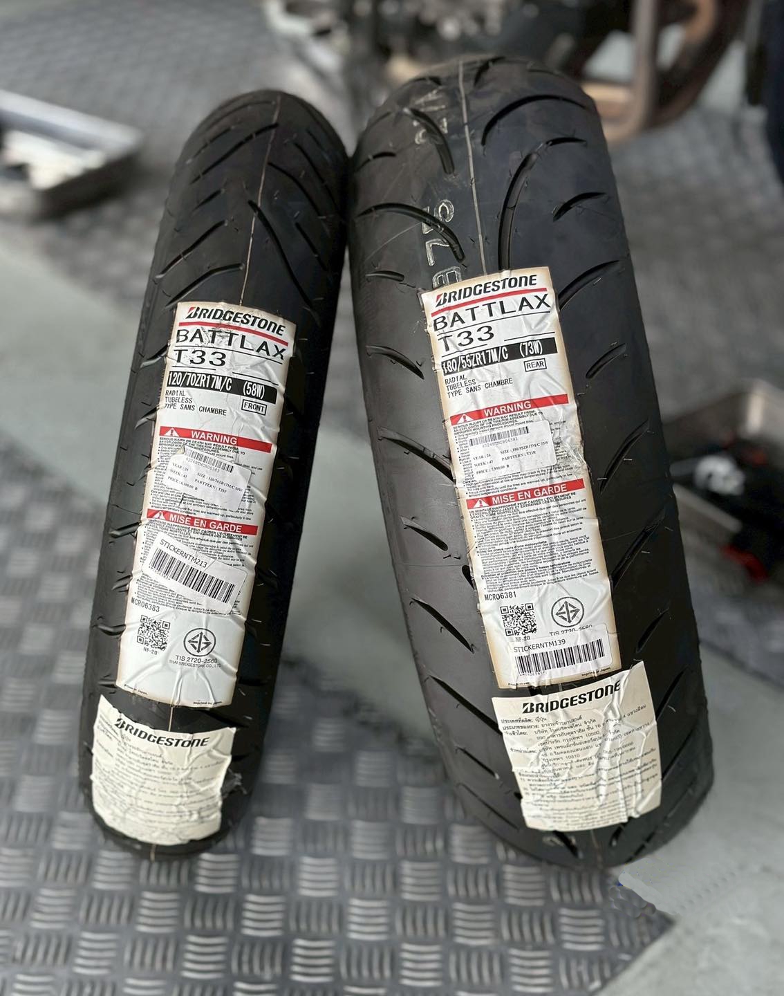 190 55 17 BRIDGESTONE T33 - Imagen 2